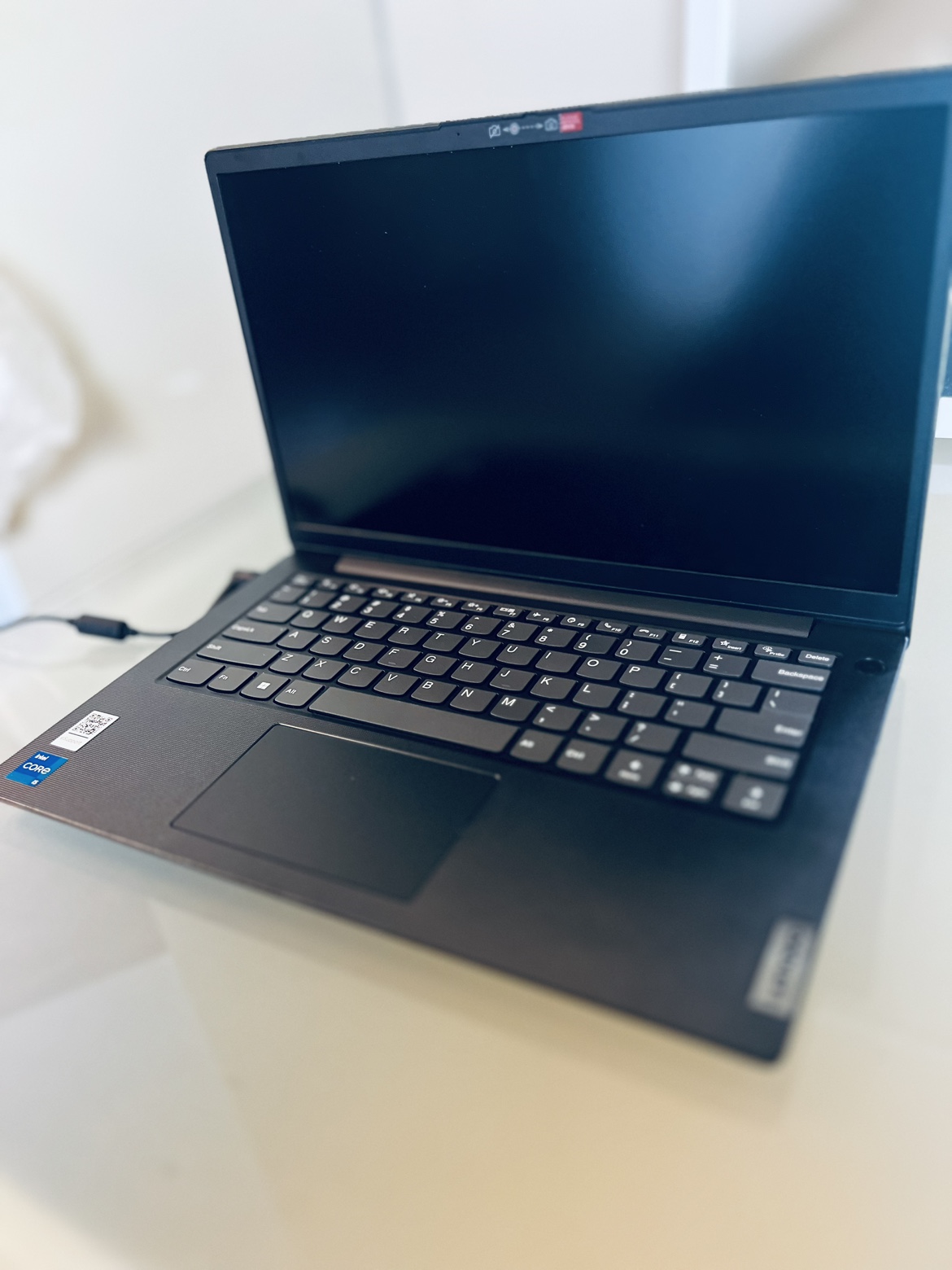 Lenovo V14 G2 ITL i5-1135G7 @ 2.40GHz, 8GB DDR4, 512GB NVMe - photo 2