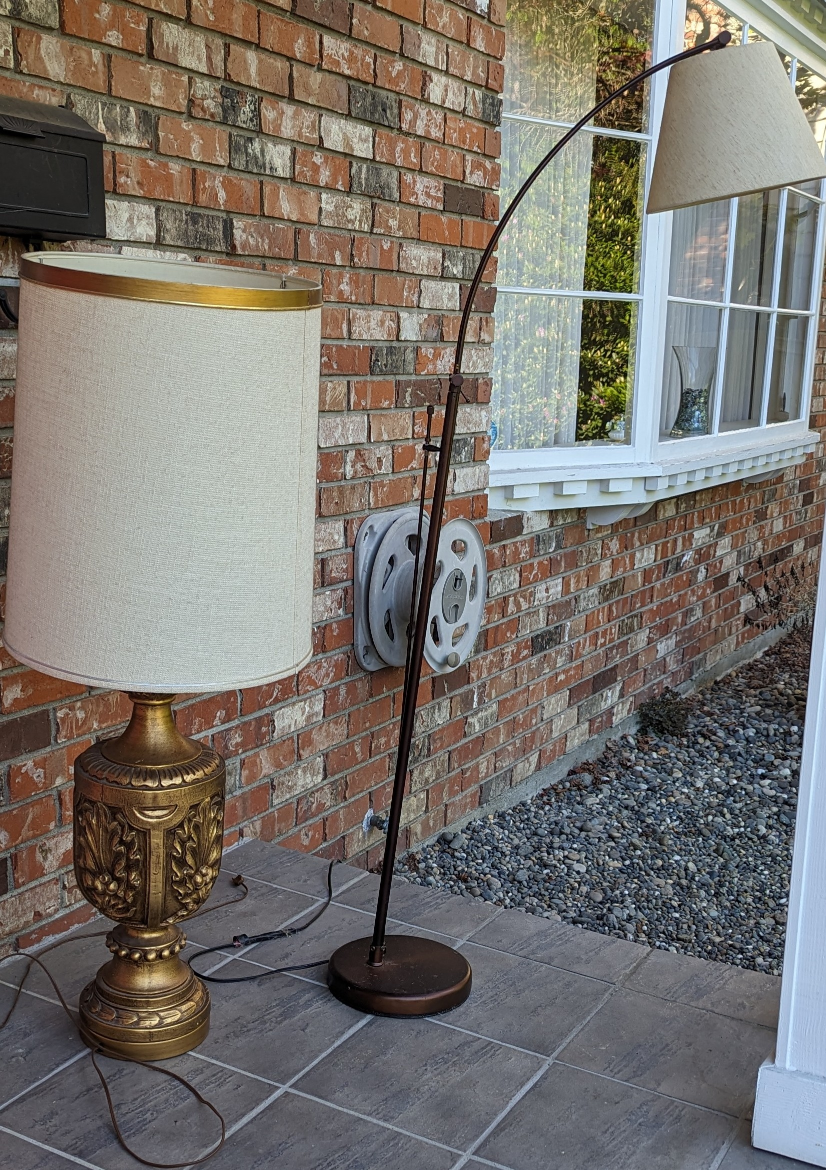 free furniture - photo 4