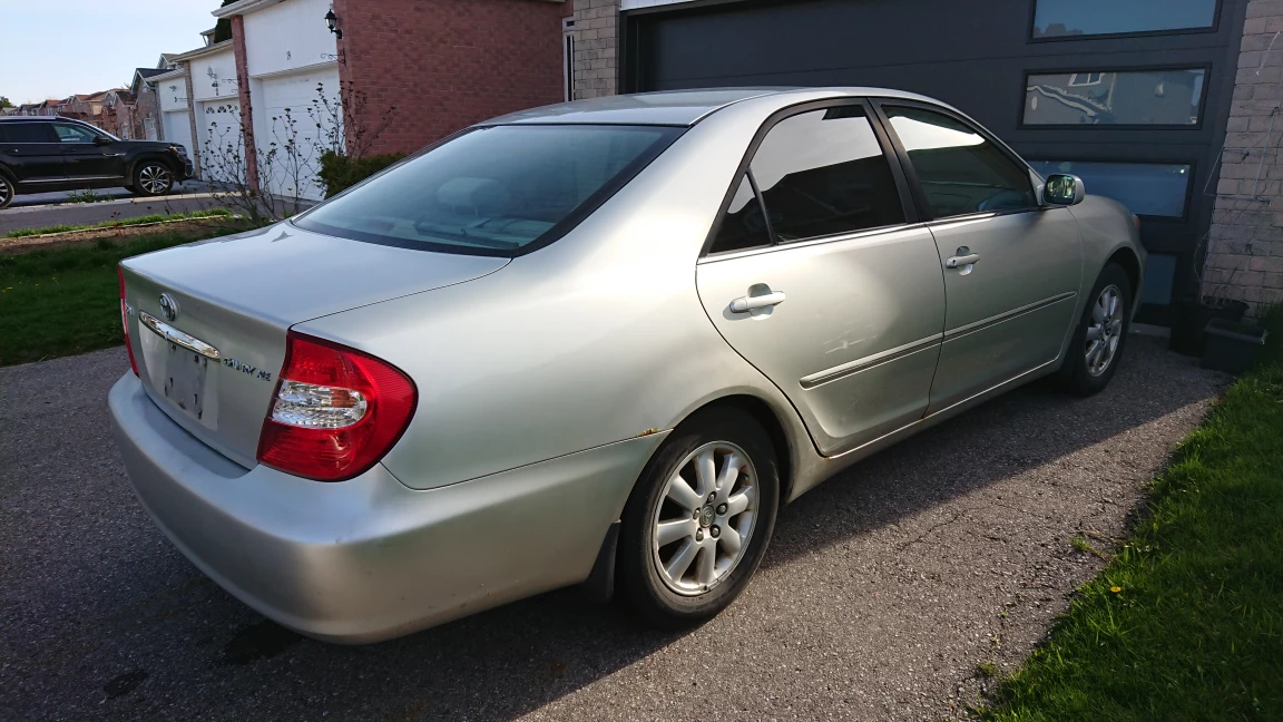 2003 Camry XLE with summer and winter tires and rims - photo 3