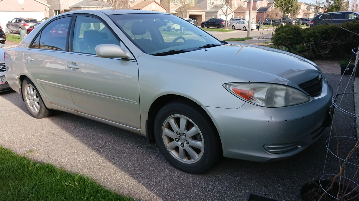 2003 Camry XLE with summer and winter tires and rims - photo 4