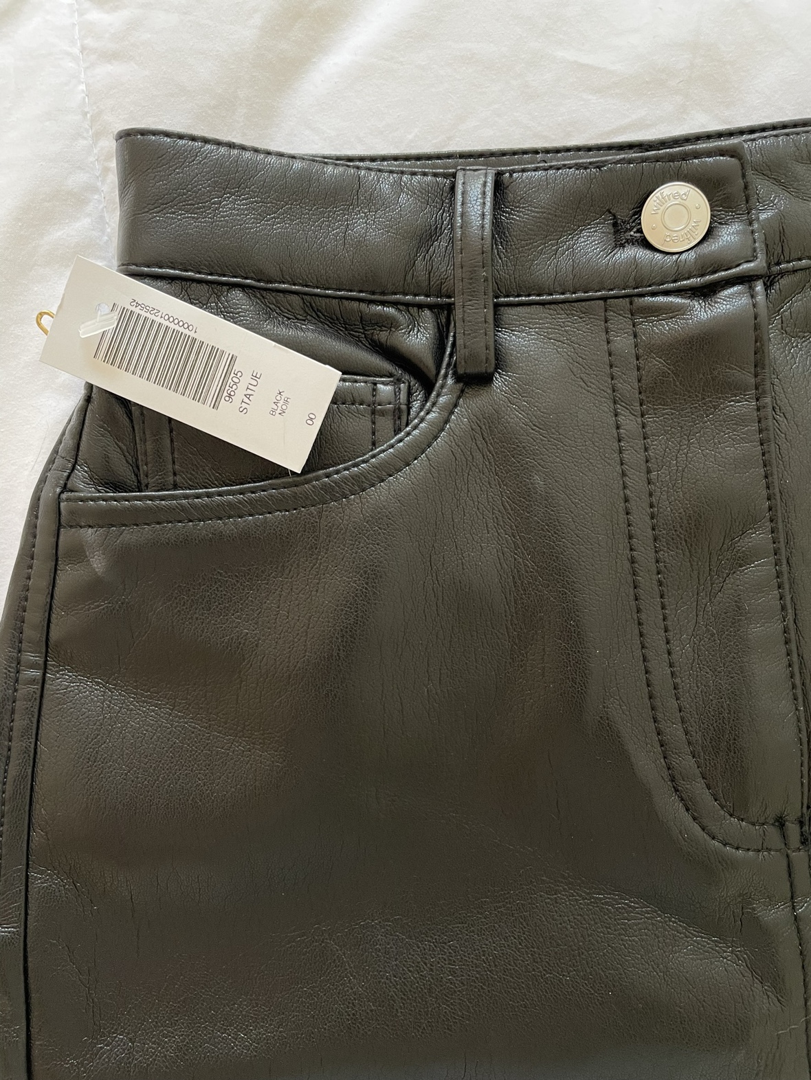 Wilfred “Statue” Skirt NWT image indicator(5)