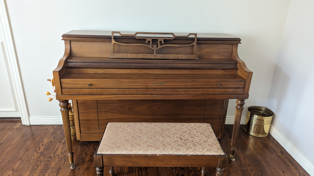 free furniture - photo 5