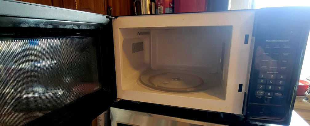 1.1 cu ft Hamilton Beech Microwave image indicator(2)