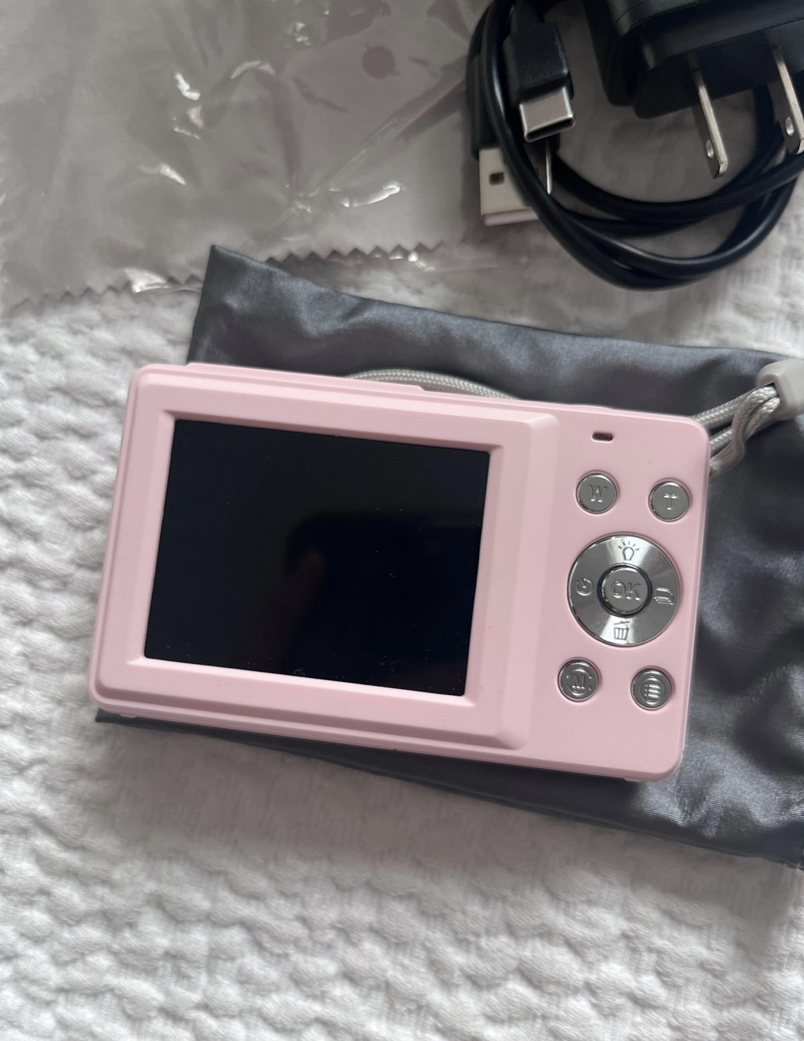 Pink digital camera - photo 4