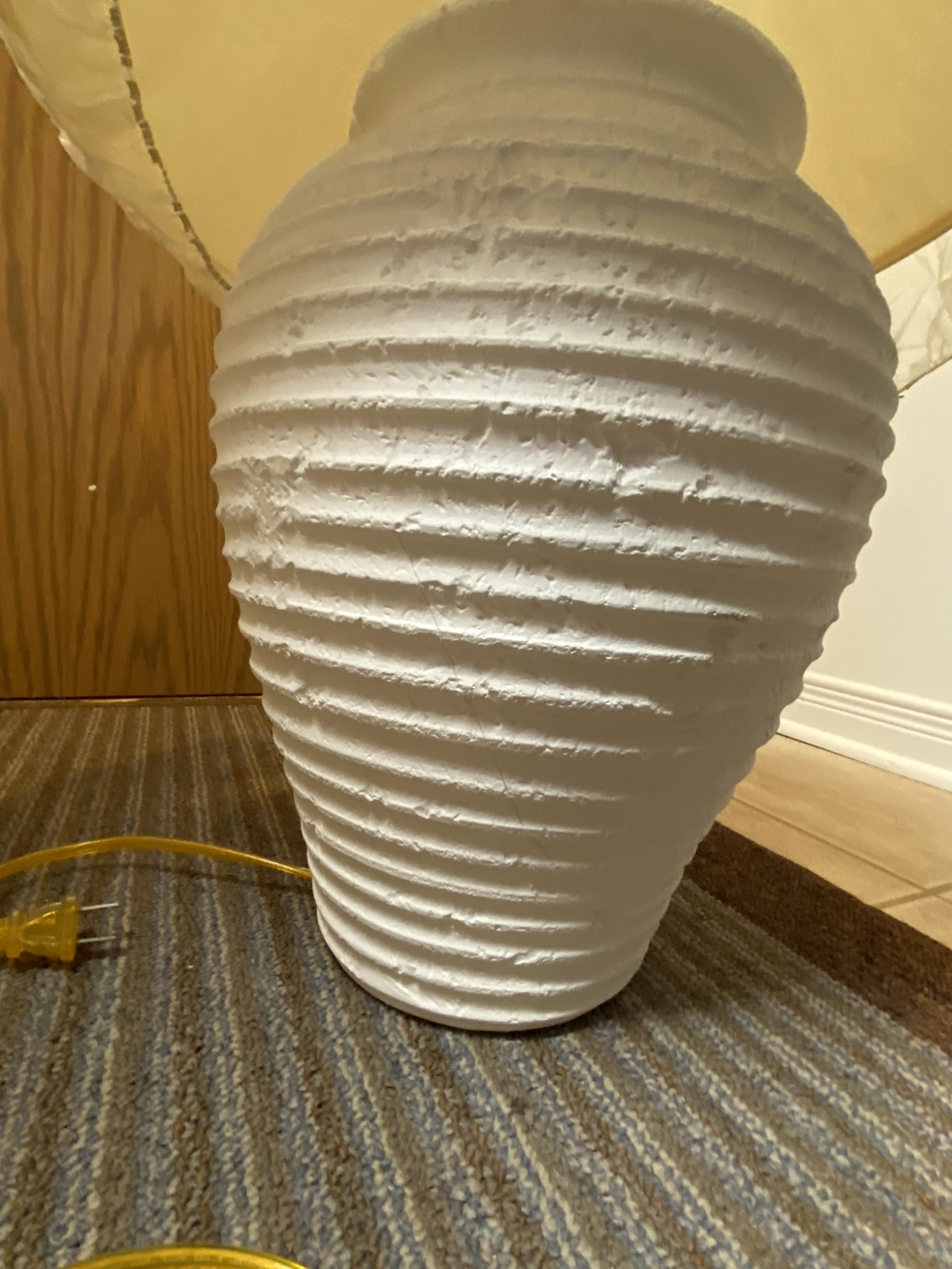 White Table Lamp with Clay base image indicator(5)