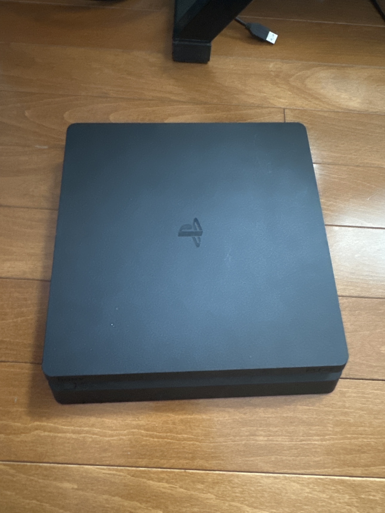 PS4 slim with 1TB - photo 5