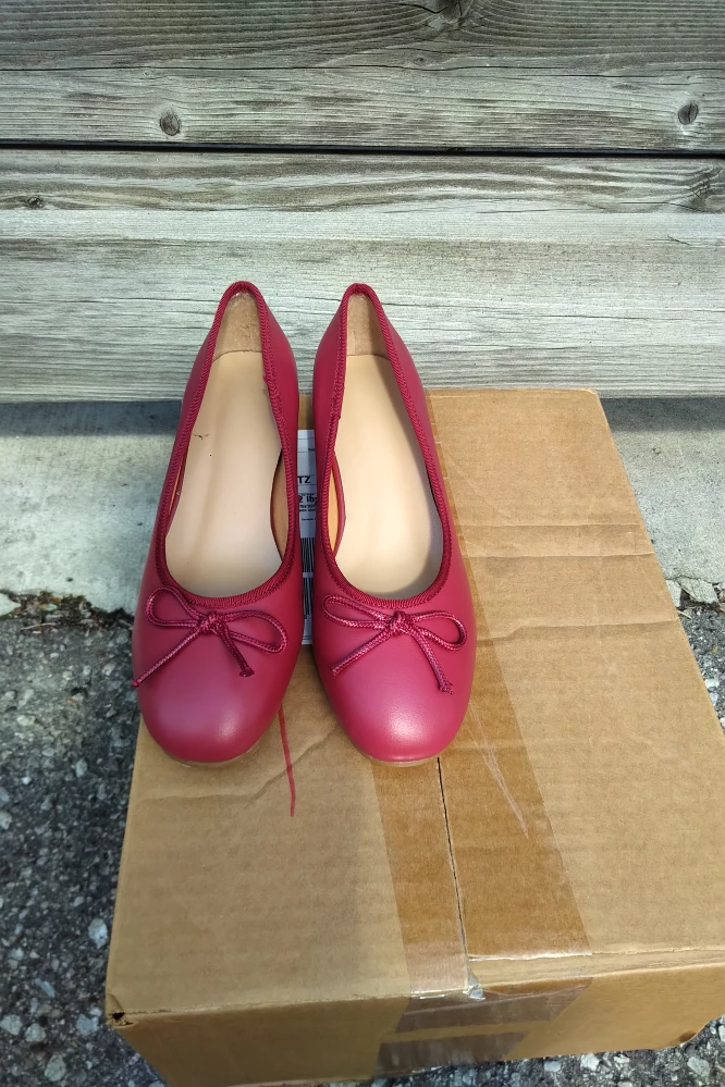 New Red Leather Pumps size 37 image indicator(2)
