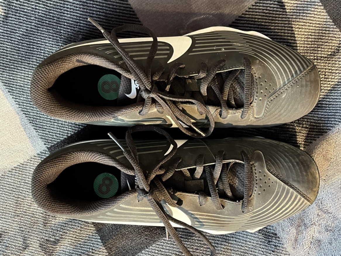 Nike cleats, size 8 womens - photo 5