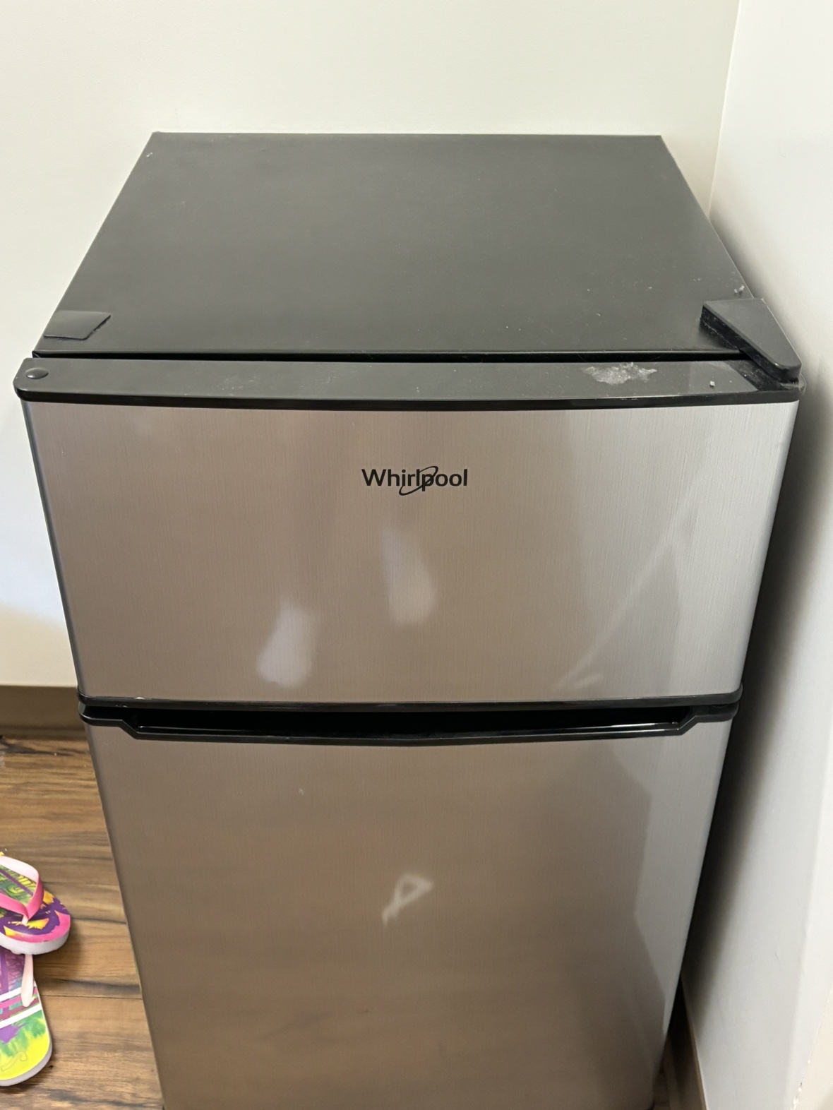 Mini Fridge w/ Freezer for Sale