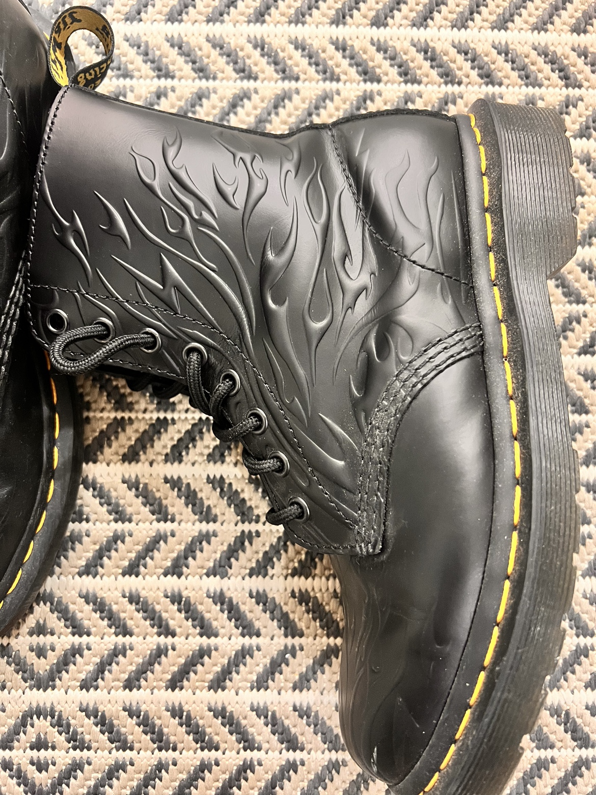 Dr.Martens 1460 Flames emboss - photo 3