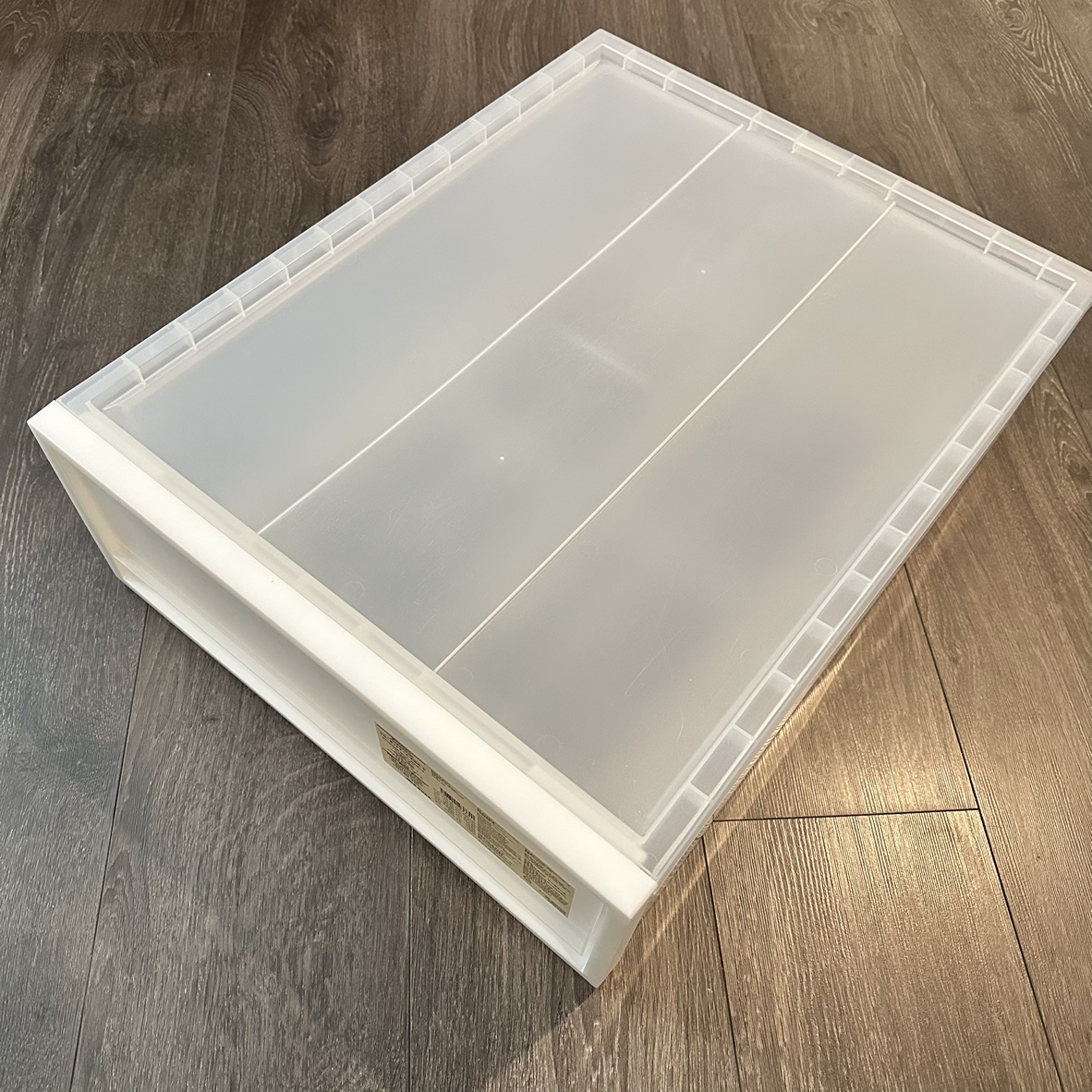 Storage box (Muji) / last day end of May image indicator(2)