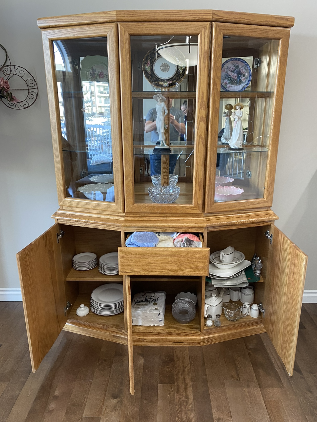 2 piece oak Hutch with glass doors