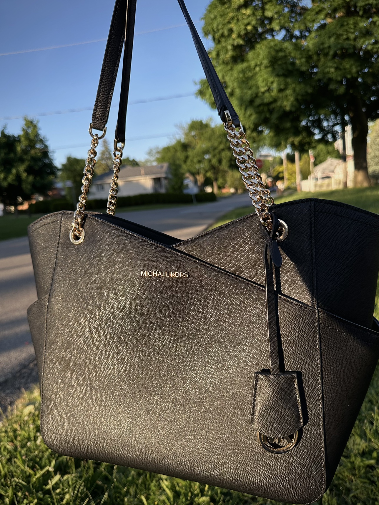 Michael Kors leather bag thumbnail