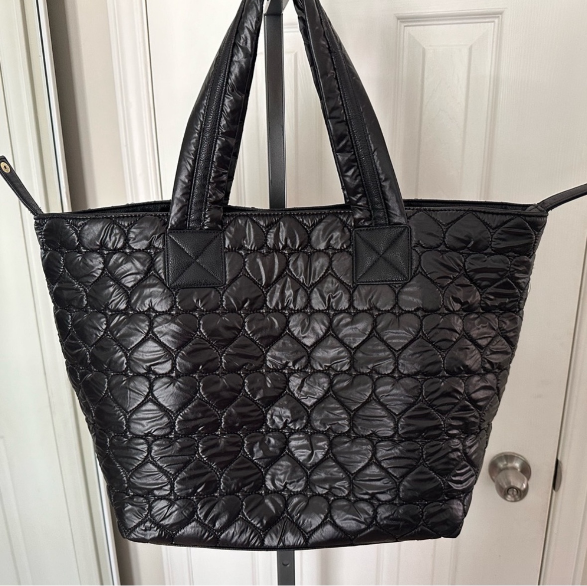 Betsey Johnson Black Quilted Large Tote Bag - photo 3