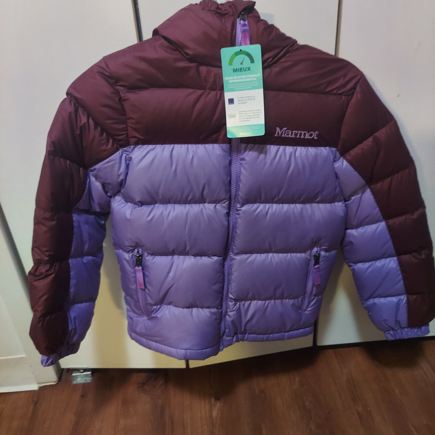 kids Marmot jacket