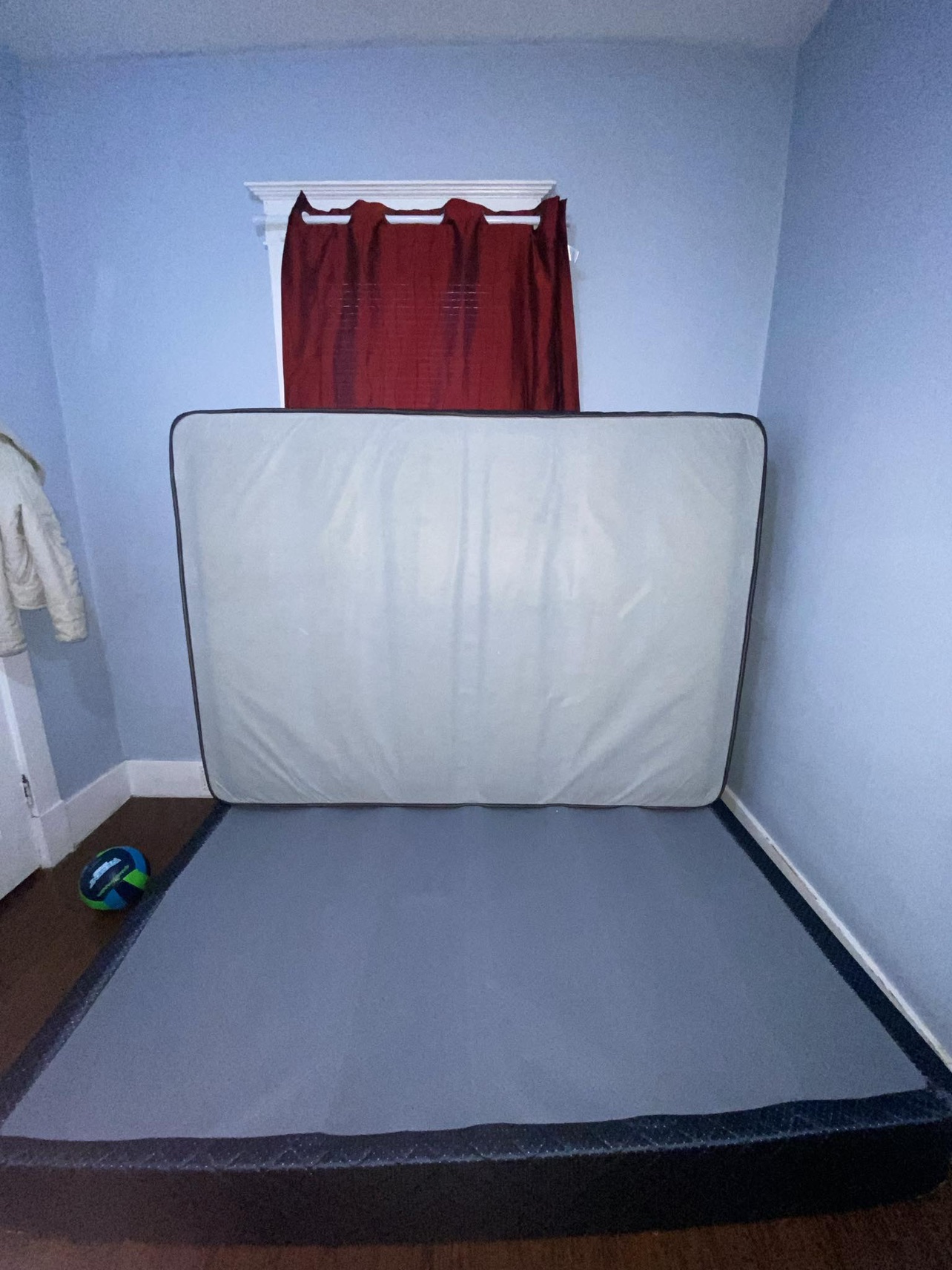 Double size bed Mattress and Frame - photo 5