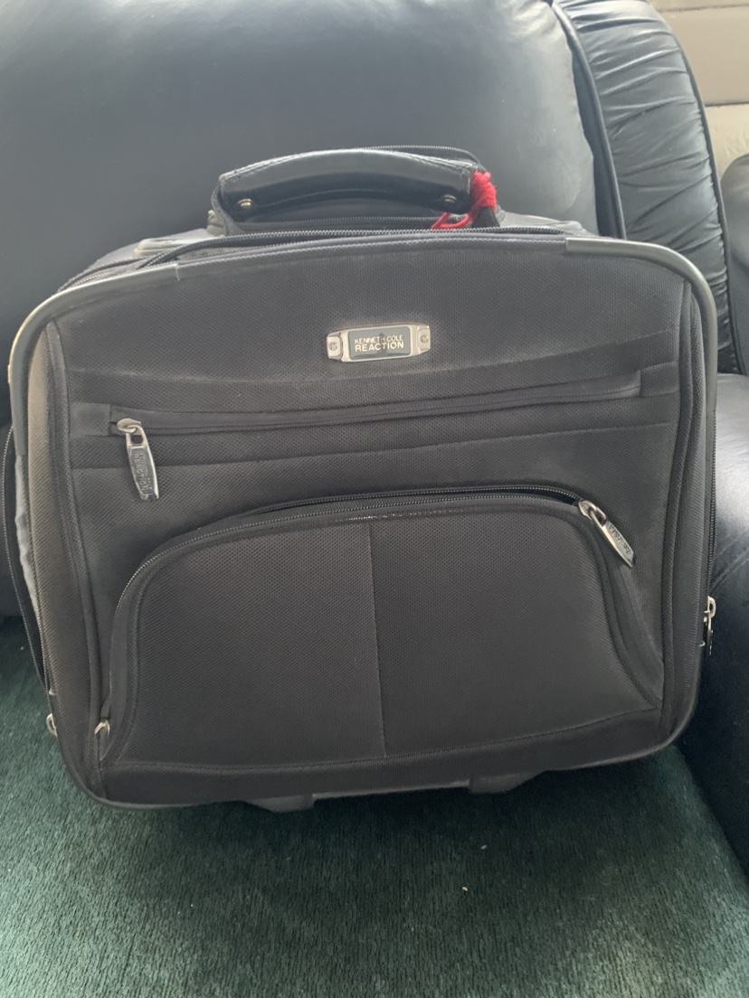 Business carry on suitcase by KENNETH COLE - photo 4