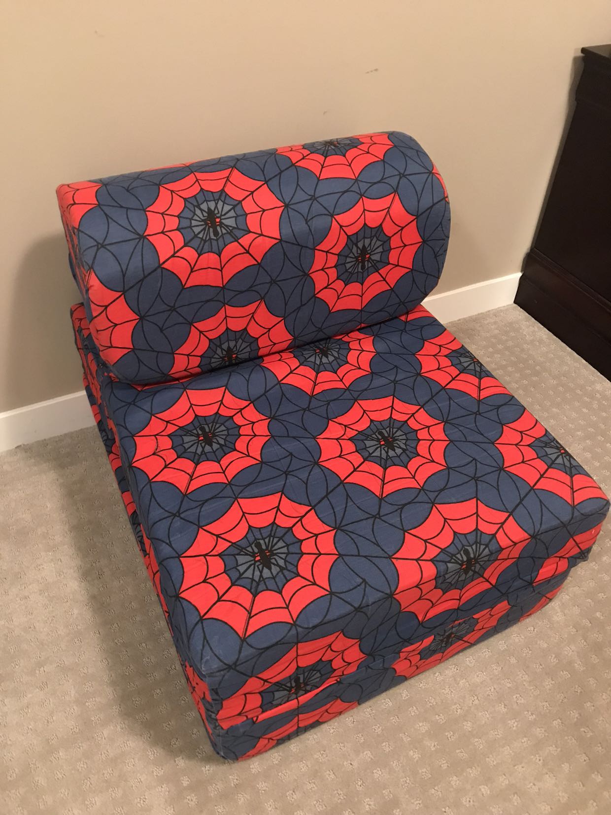 Flip Chair 2-in-1 (Chair and Bed)