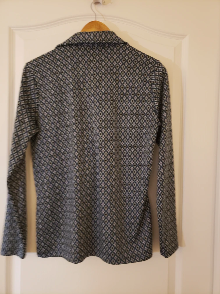 Blouse / top - long sleeve image indicator(2)