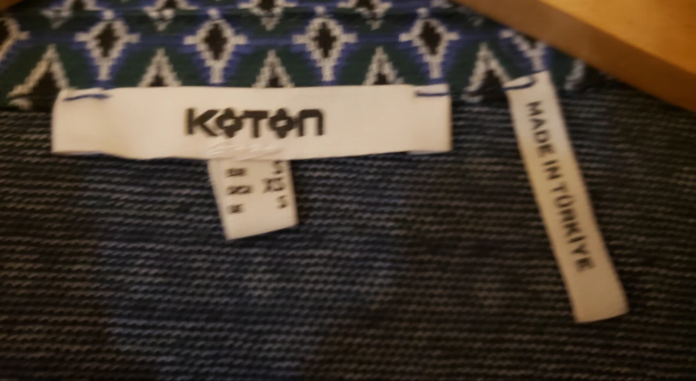 Blouse / top - long sleeve image indicator(3)