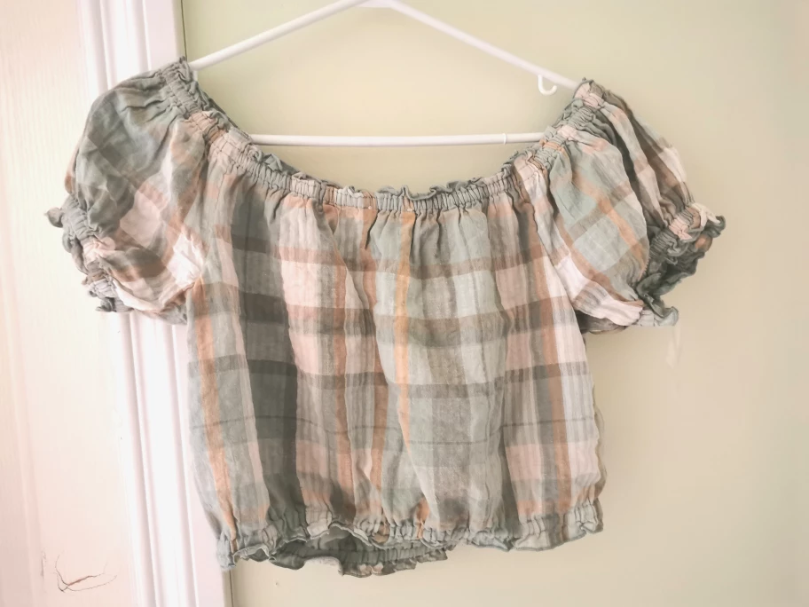 Striped Pattern Off-Shoulder TOP