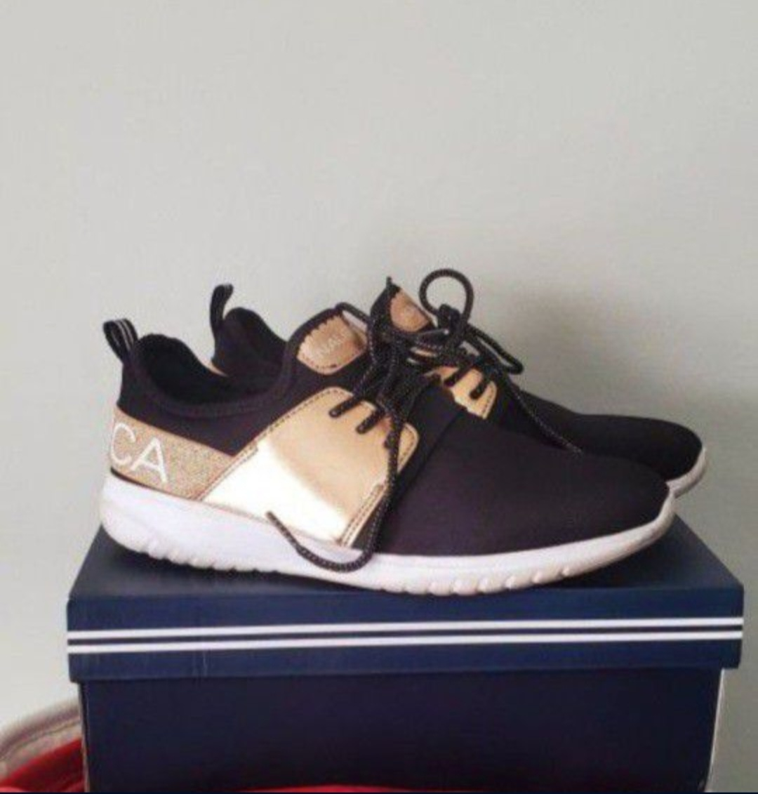 Nautica shoes  (size 5) - photo 2