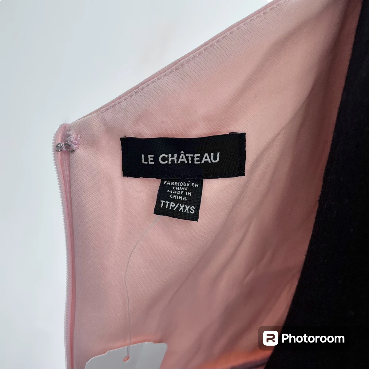 🩰 BRAND NEW 🩰 Le Château Dress 👗 image indicator(5)