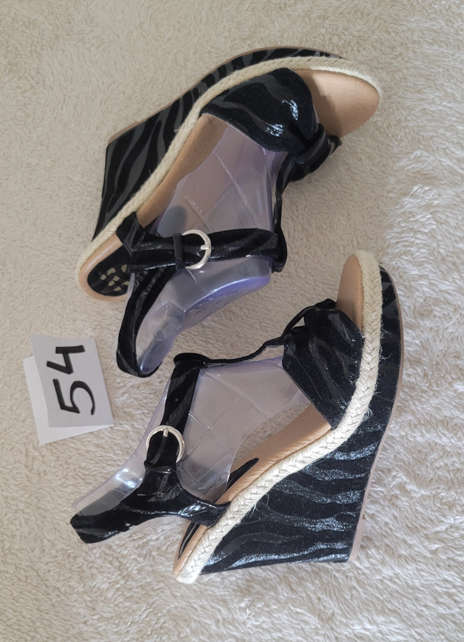 Women's Comfortable Sandals/ Kozi Women's Sandals image indicator(7)