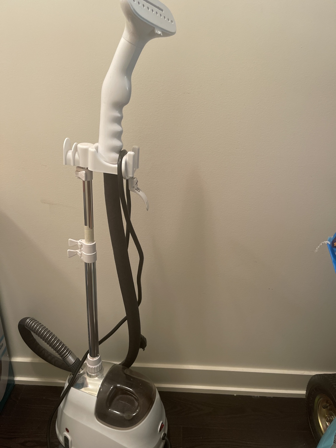 Steam iron thumbnail