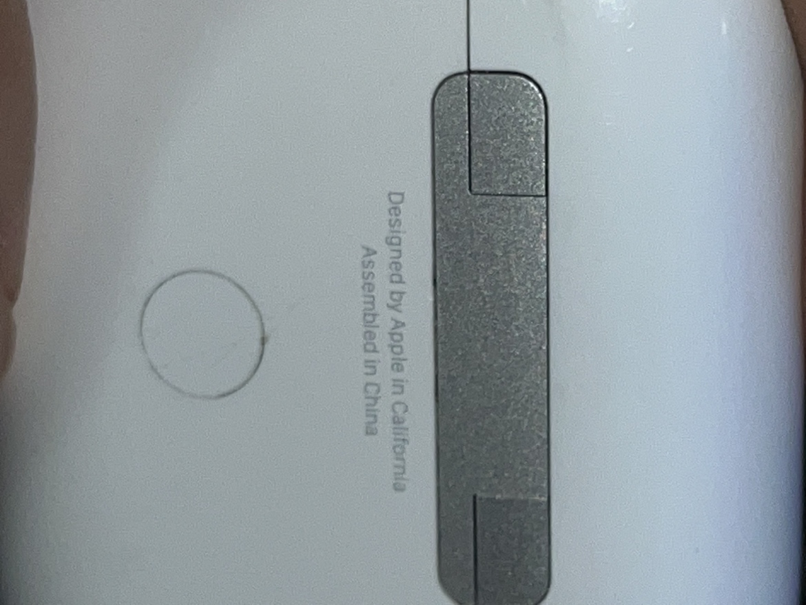 AirPod pro charging case (3rd gen) with usb-c cable - photo 3
