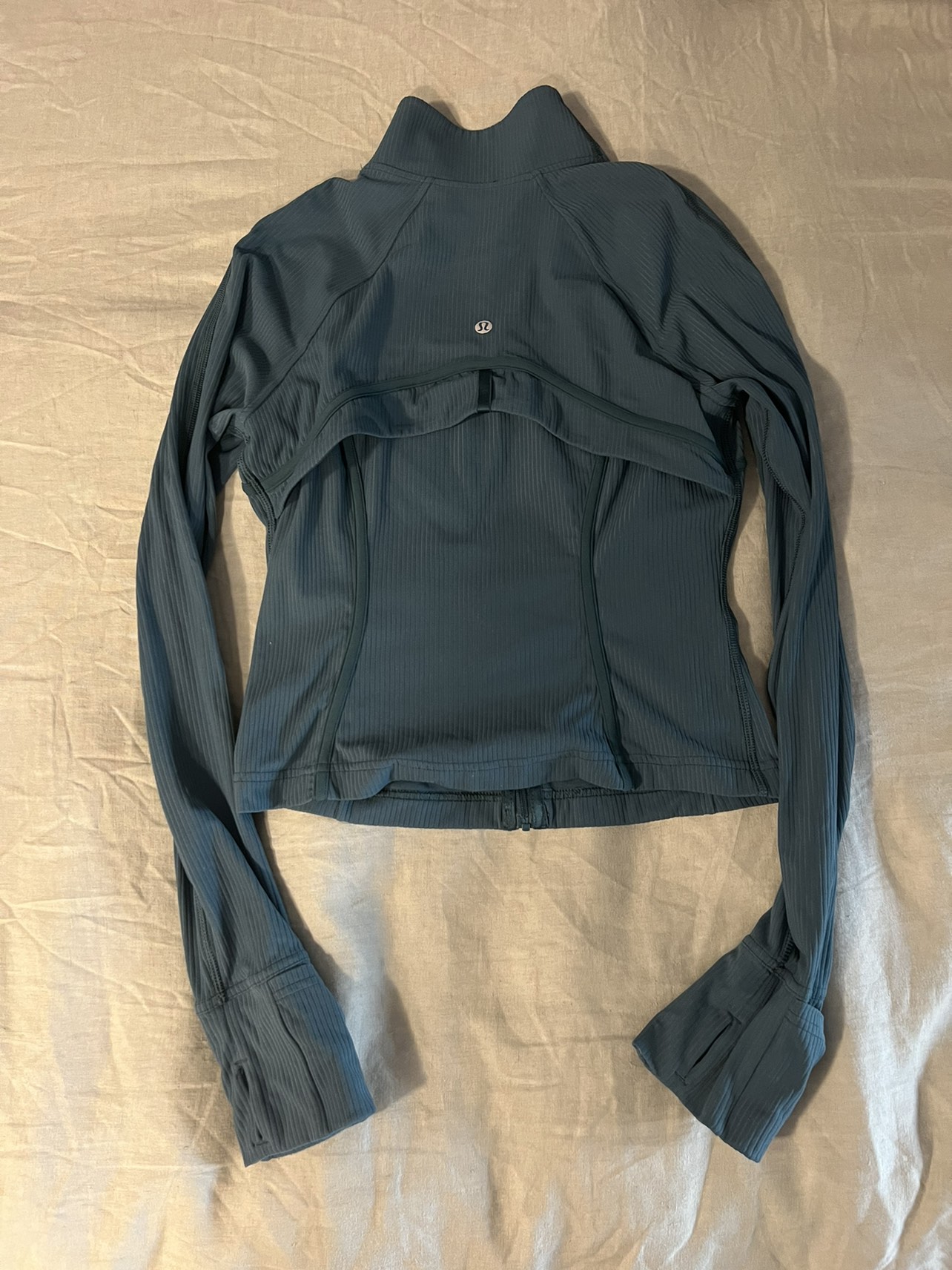 Lululemon Ribbed Nulu Cropped Define Jacket - size 8 image indicator(2)
