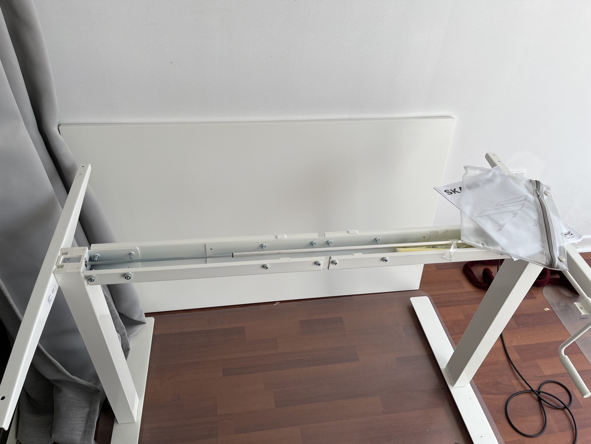 Adjustable IKEA office desk - photo 3