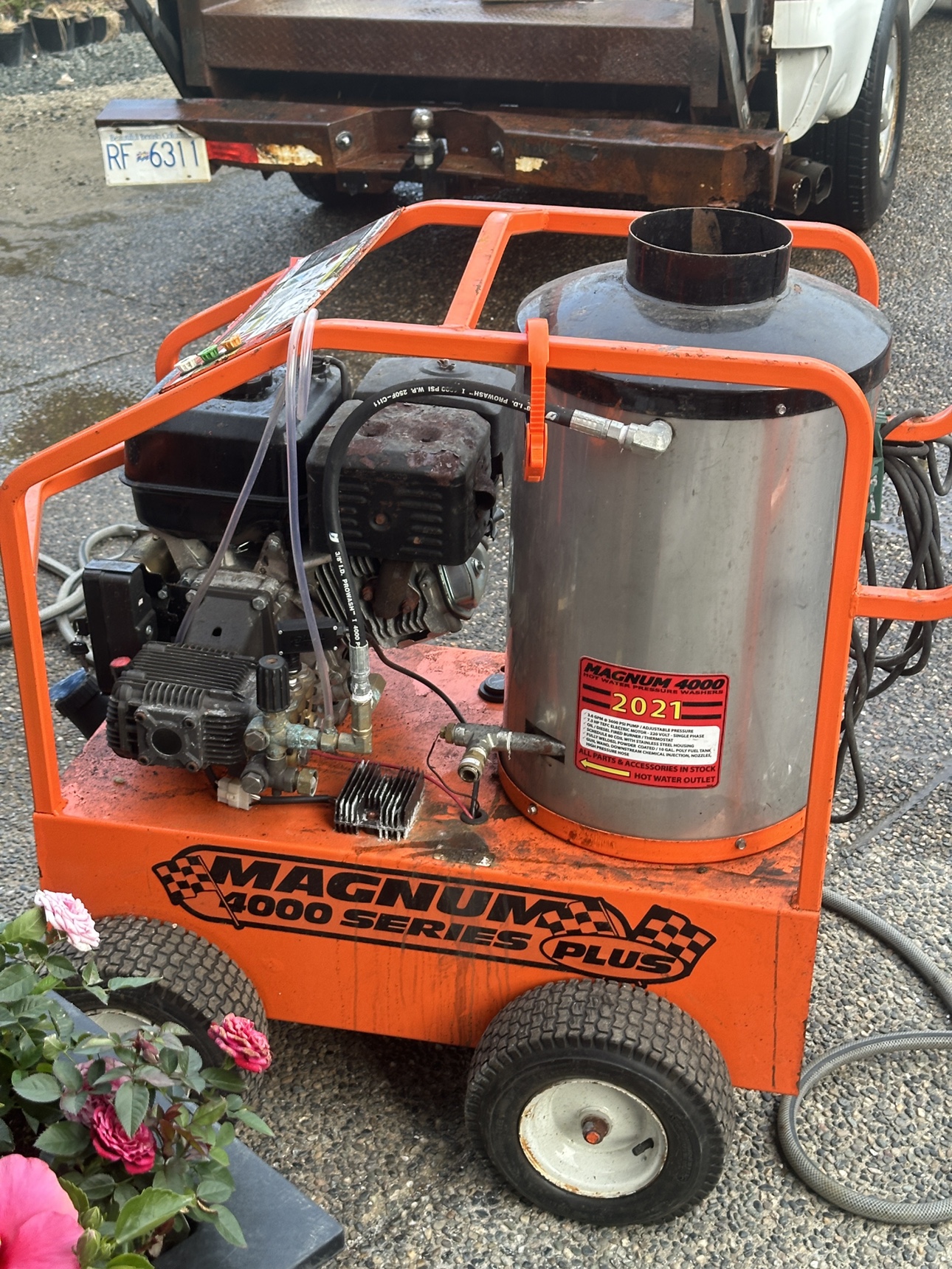 Magnum 4000 PSI Hot Pressure Washer - photo 3