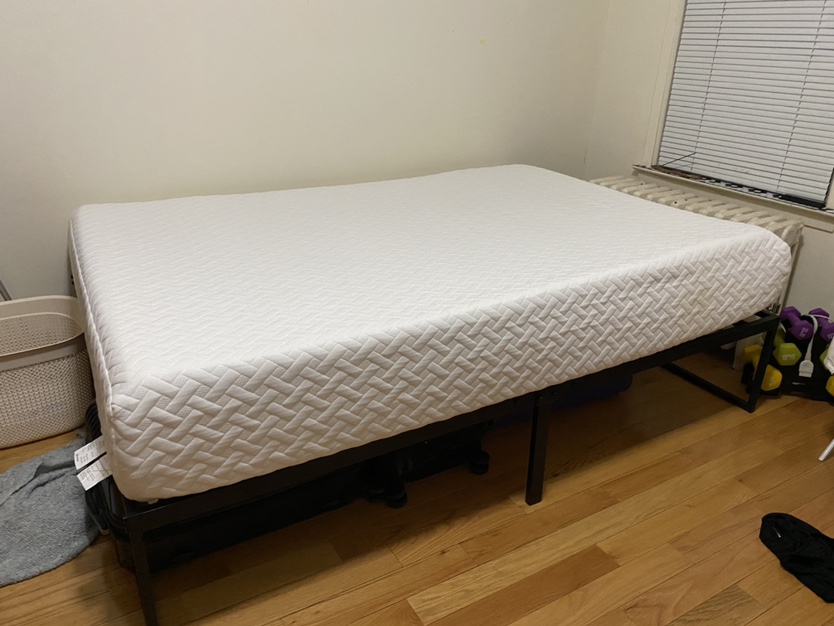 Full size memory form mattress(Lucid) and bed frame - photo 4