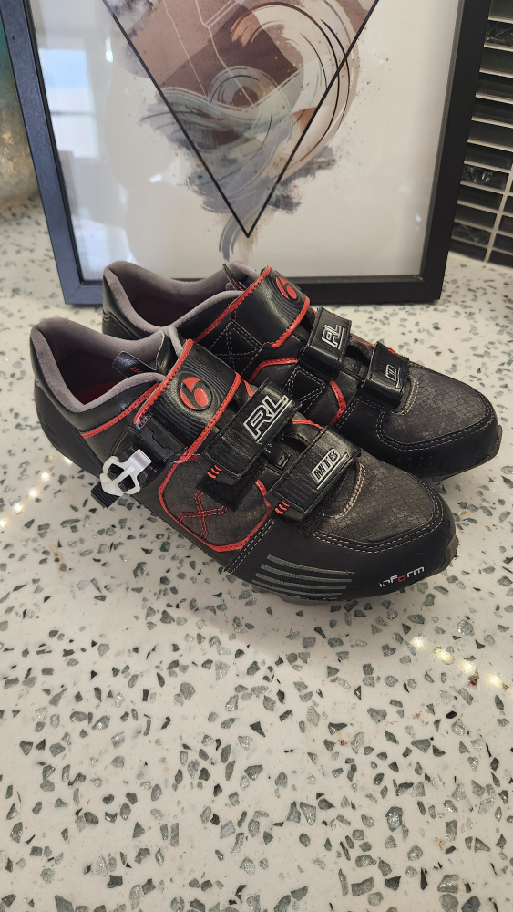 Bontrager Carbon Cycling Shoes (Size US 9.5)
