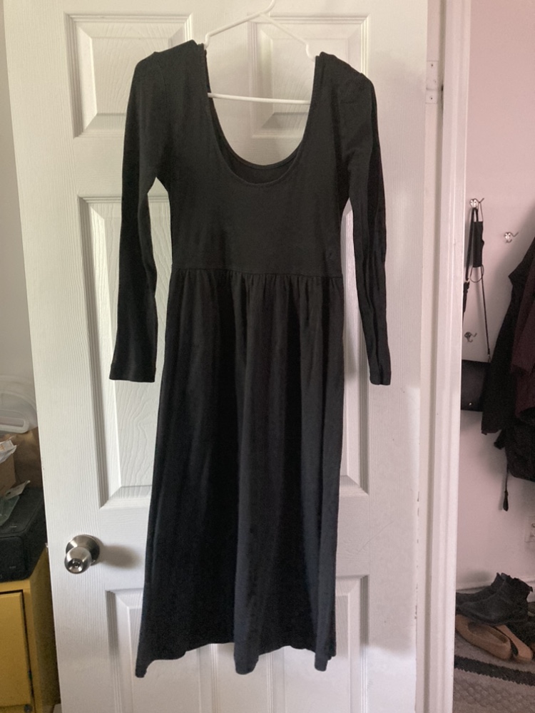 Kotn scoop back midi dress thumbnail