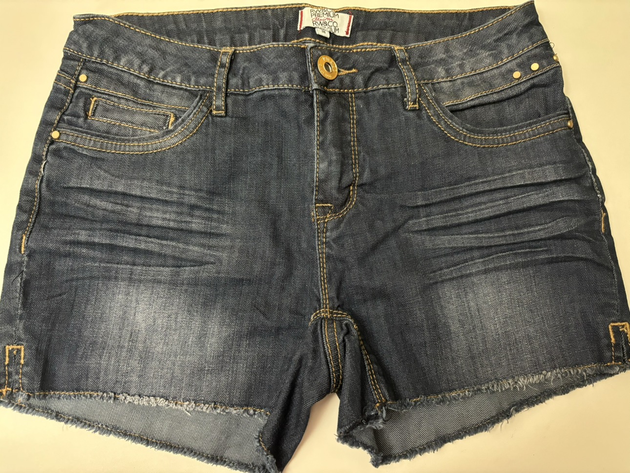 Denim Shorts thumbnail