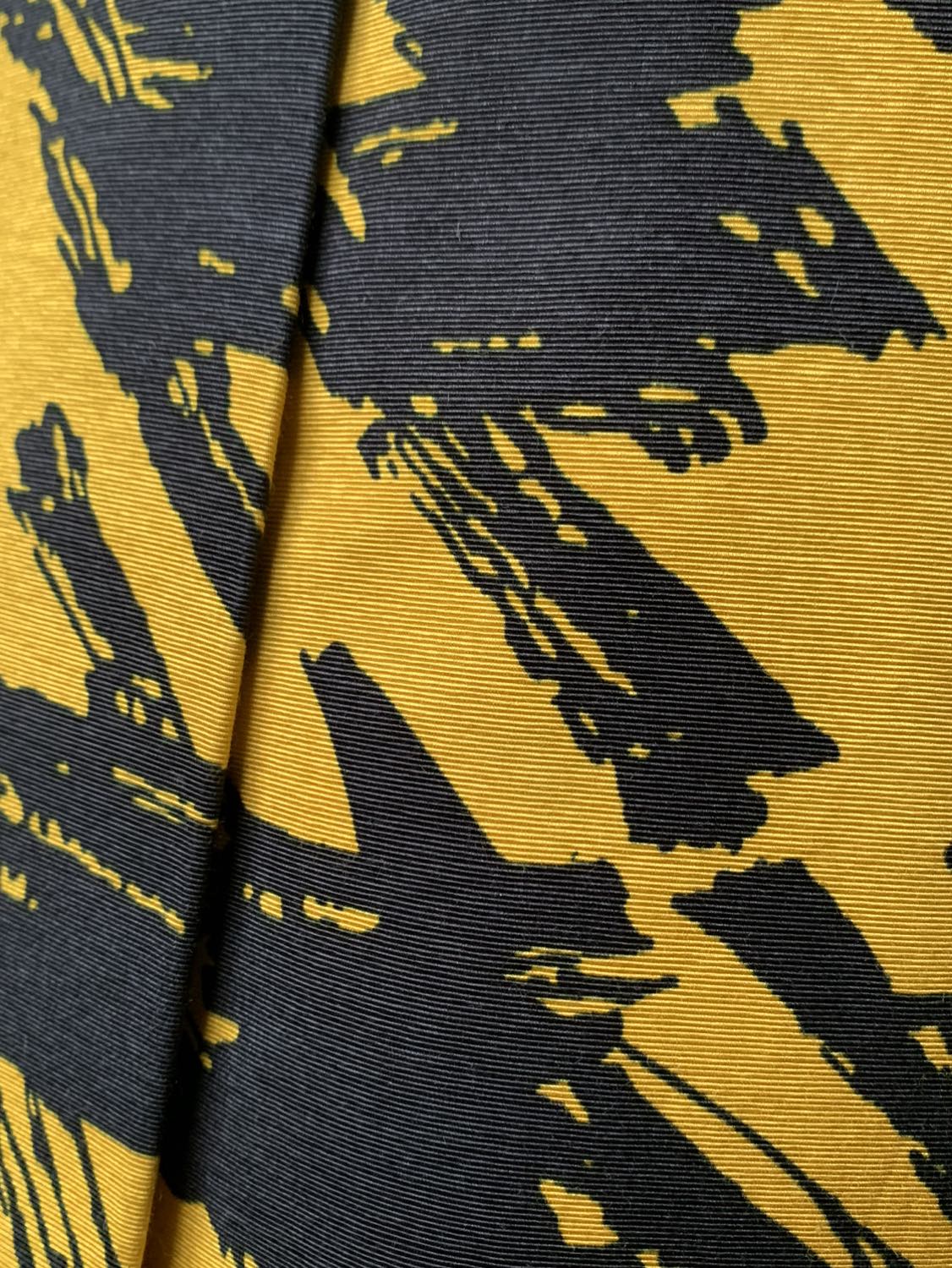 Club Monaco Clueless Cher Pleated Skirt image indicator(2)