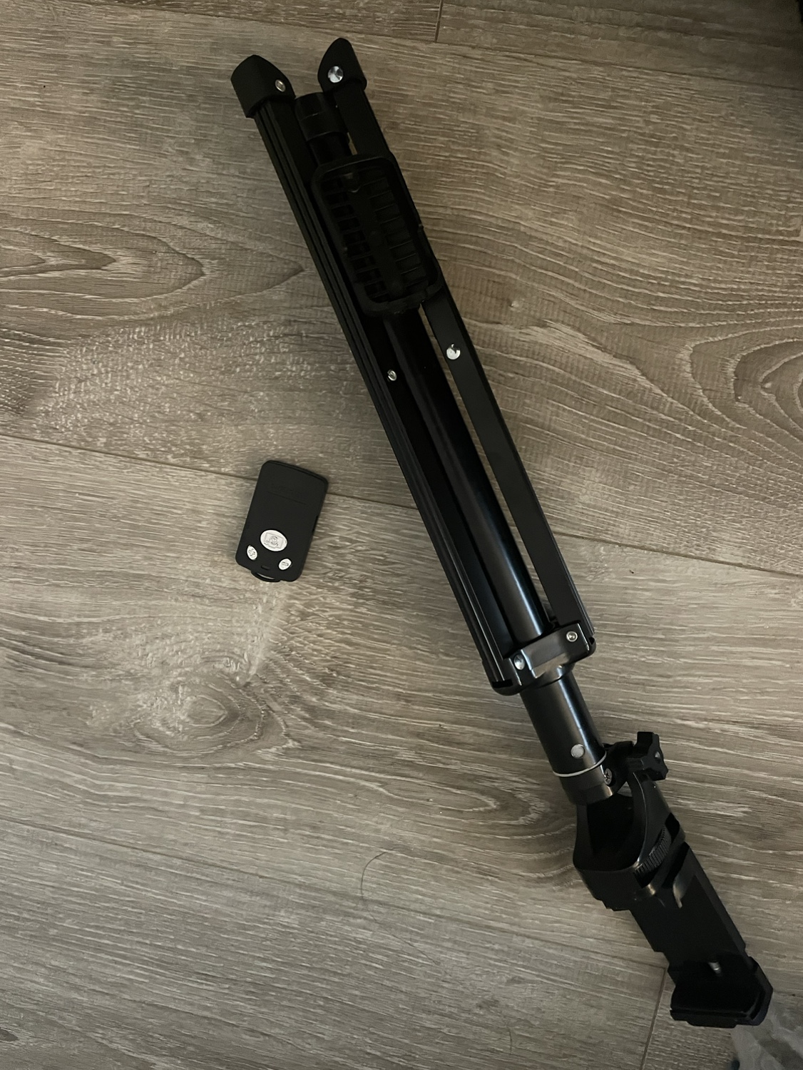 Camera & Phone Tripod with Remote