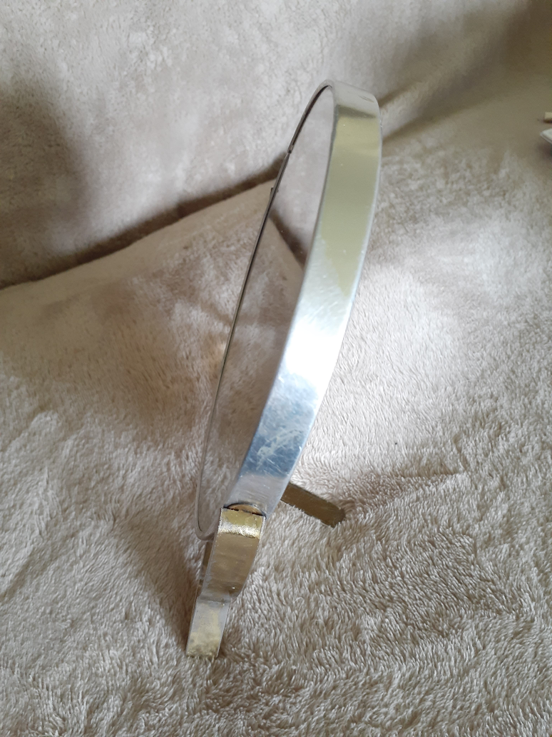 Vintage mirror image indicator(2)