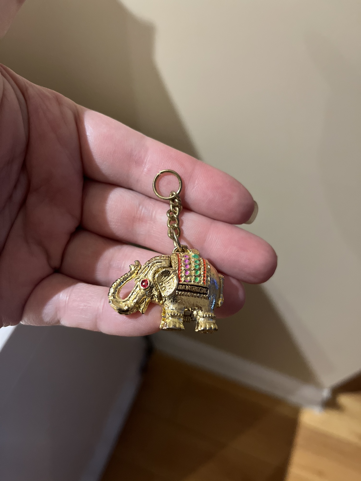 Key Chain thumbnail