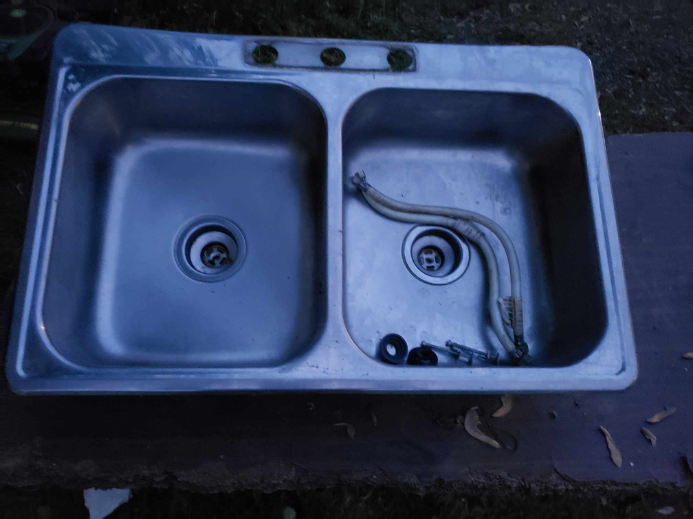 Sink double thumbnail