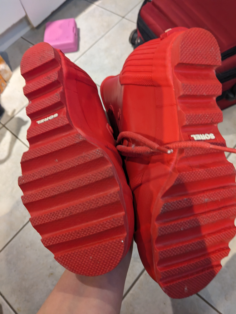 brand new red Sorel Rain Boot Wedges size 7.5 image indicator(8)