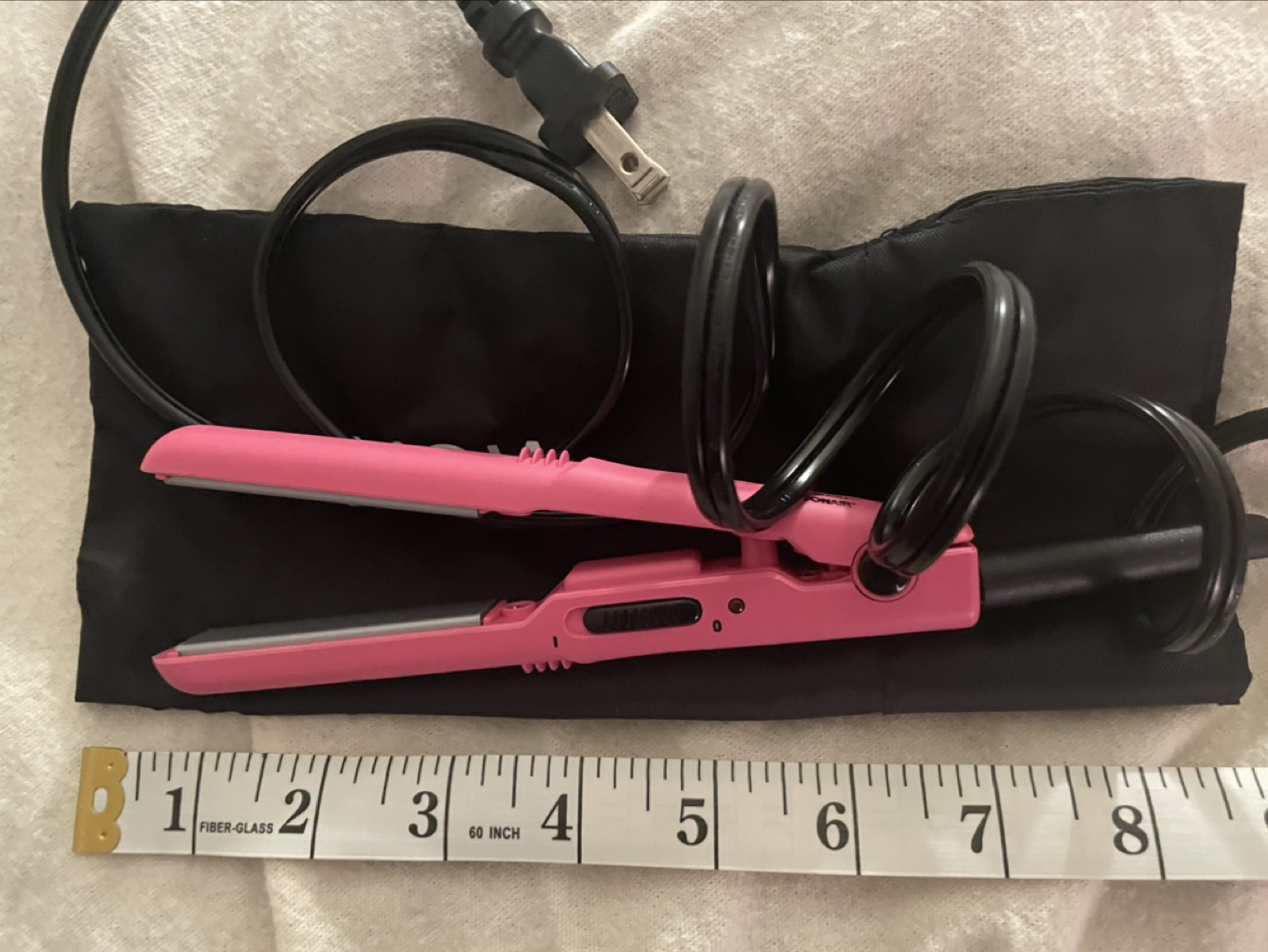 Mini hair iron
