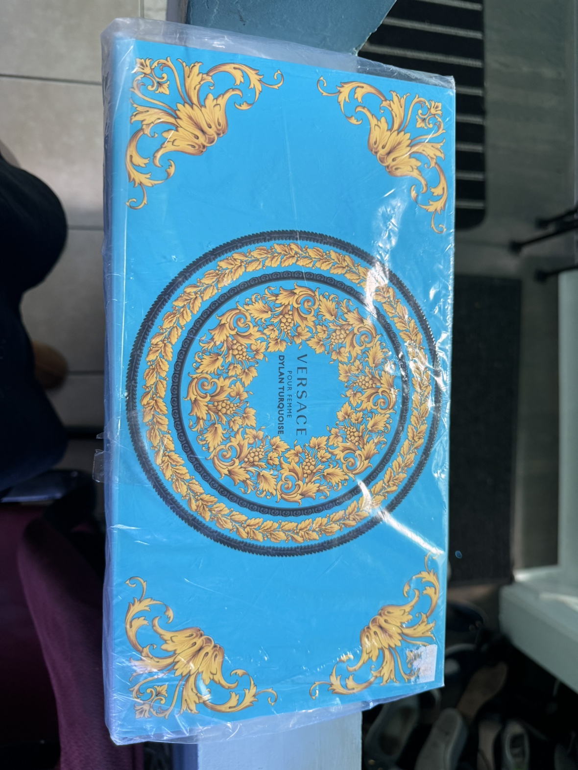 versace perfume set