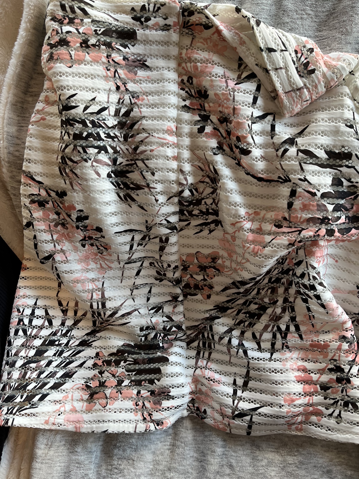 Skirt - pink, cream and black - lined image indicator(6)