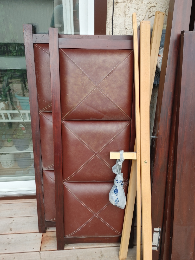 Beautiful 4 poster queen bed frame - photo 2