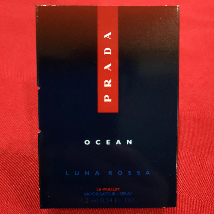 Prada Luna Rossa Ocean Le Parfum (Sample) thumbnail
