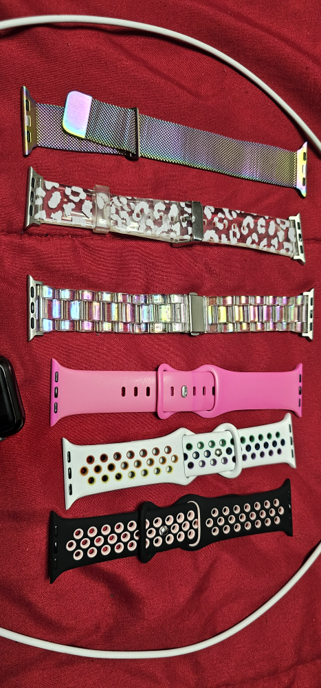 Apple Watch SE (2nd generation) image indicator(2)