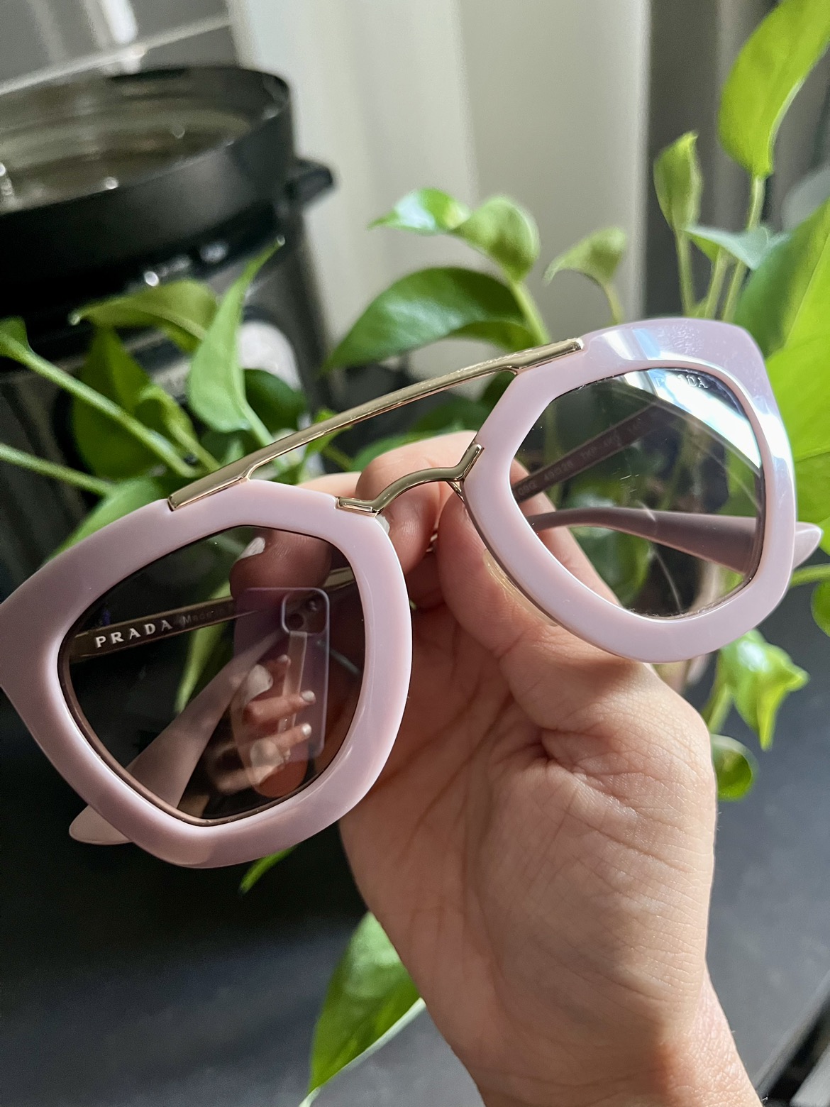 Prada Cinema Sunglasses 09Q - Genuine thumbnail